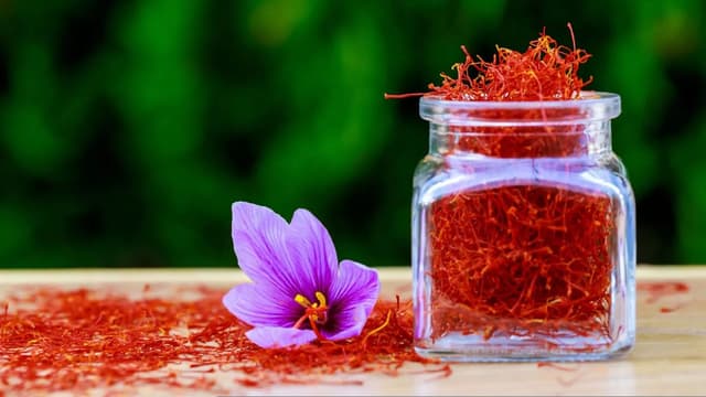 Kashmiri Saffron water